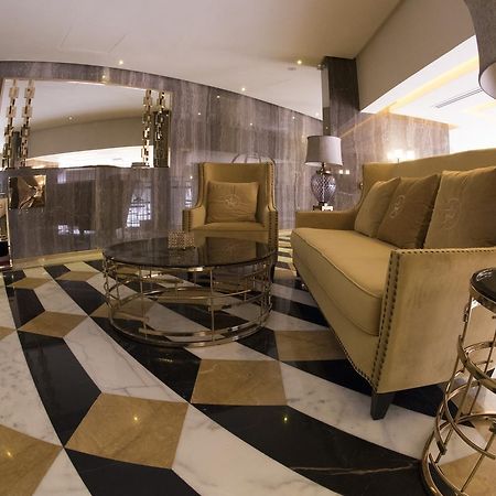 Lumiere Des Etoile Hotel Кувейт Екстериор снимка