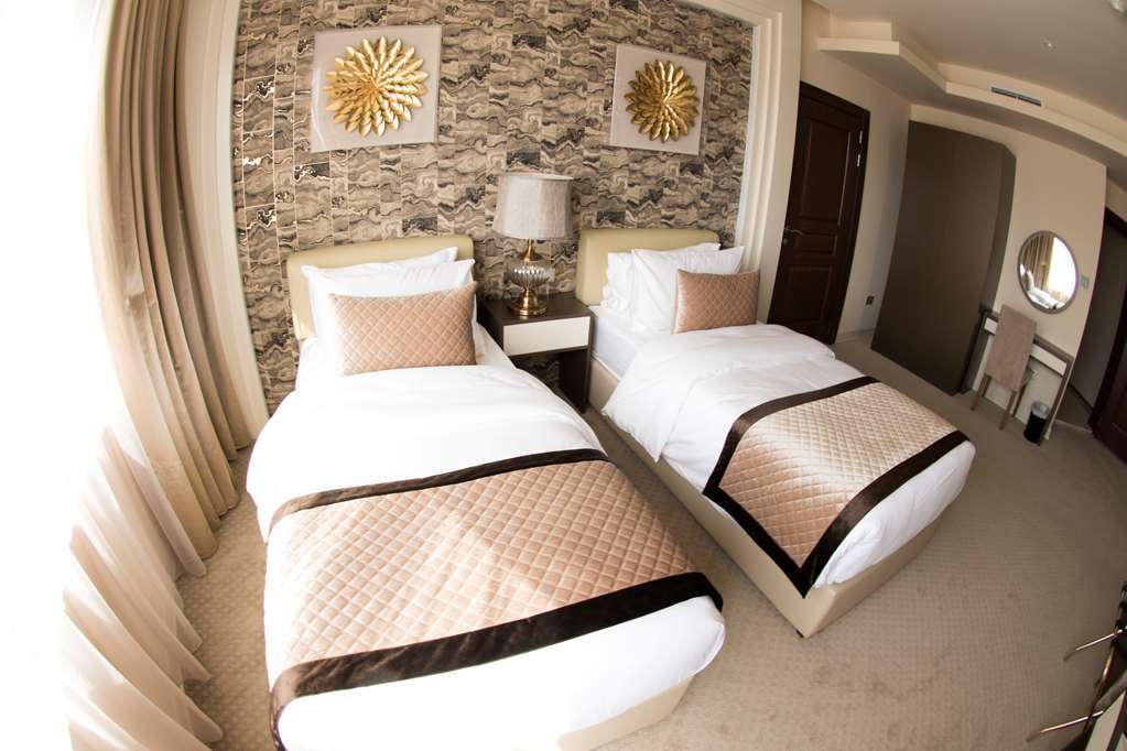 Lumiere Des Etoile Hotel Кувейт Стая снимка