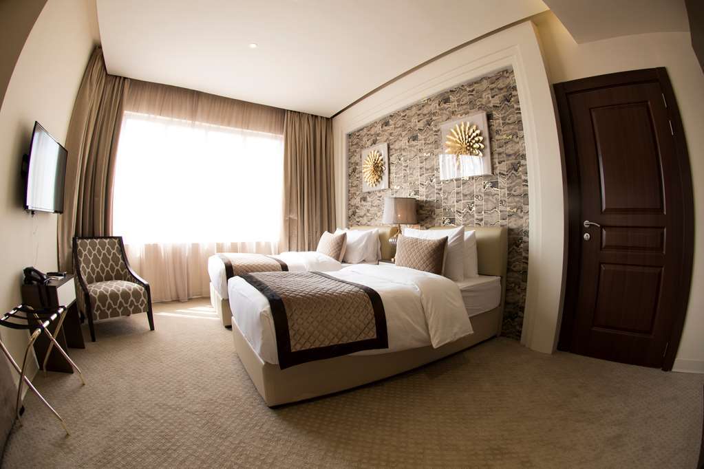 Lumiere Des Etoile Hotel Кувейт Стая снимка